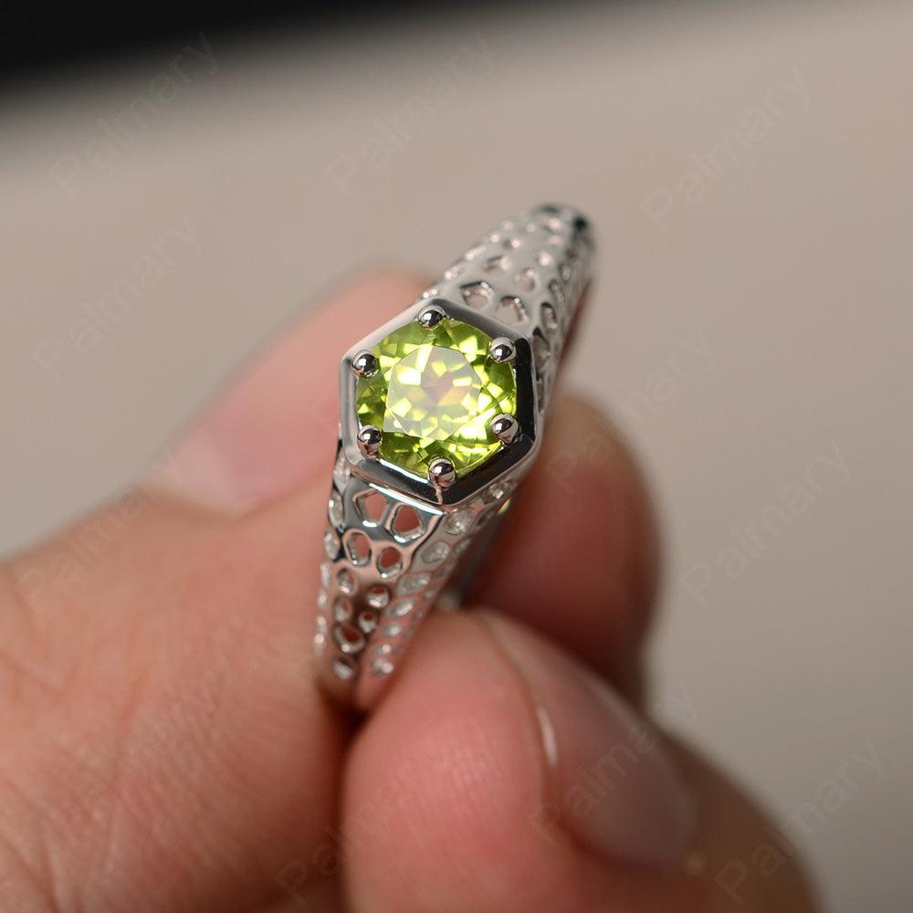 Vintage Peridot Hollow-out Ring - Palmary
