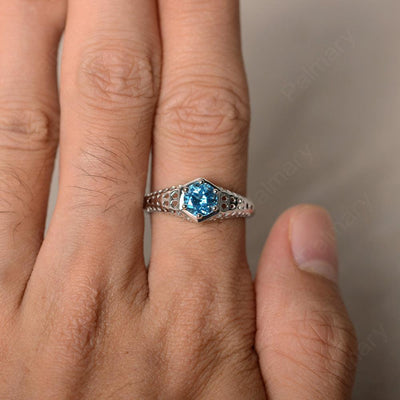 Vintage Swiss Blue Topaz Hollow-out Ring - Palmary