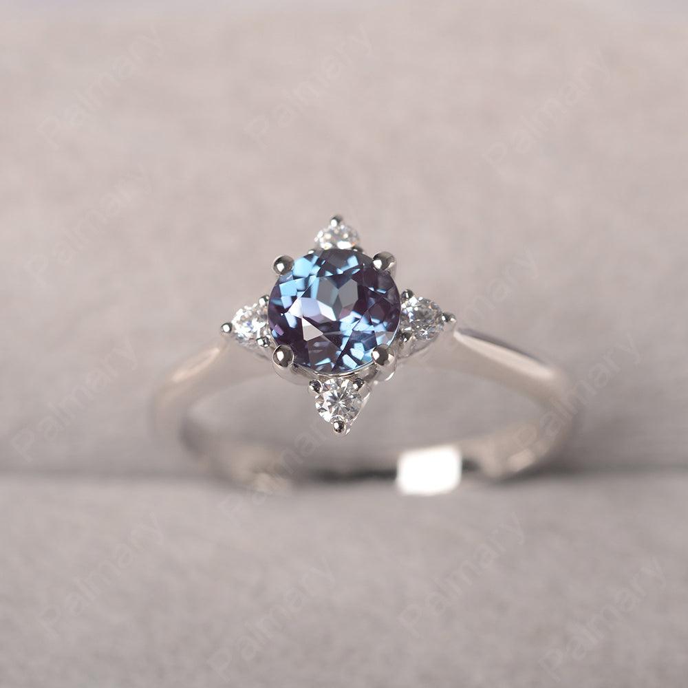 Star Style Round Cut Alexandrite Rings - Palmary
