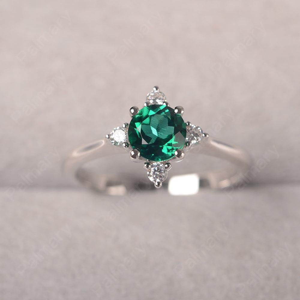 Star Style Round Cut Emerald Rings - Palmary