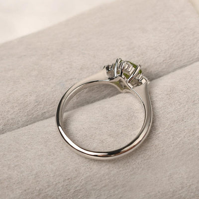 Star Style Round Cut Peridot Rings - Palmary