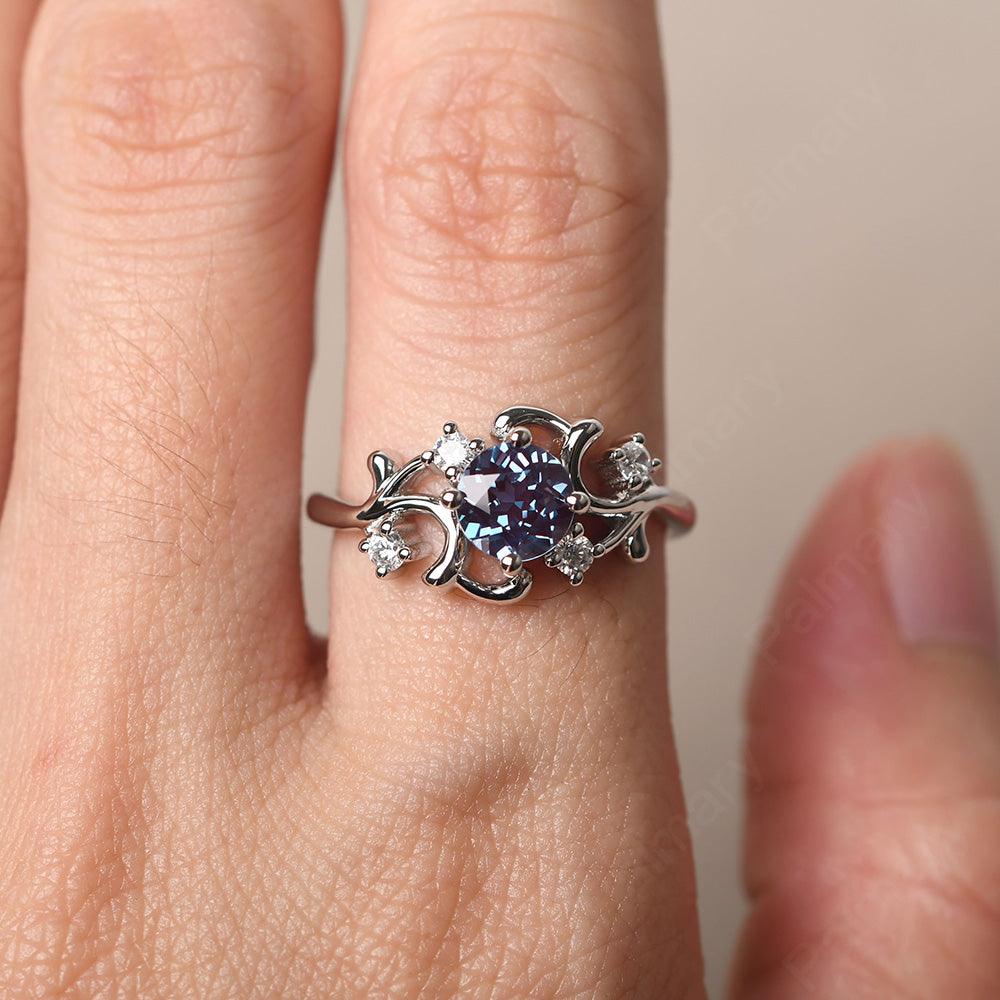 Round Cut Alexandrite Ring - Palmary