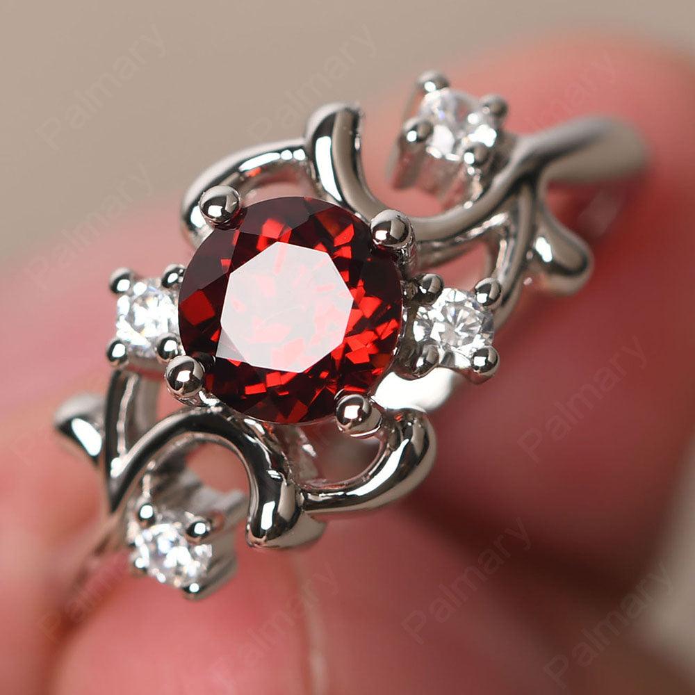 Round Cut Garnet Ring - Palmary