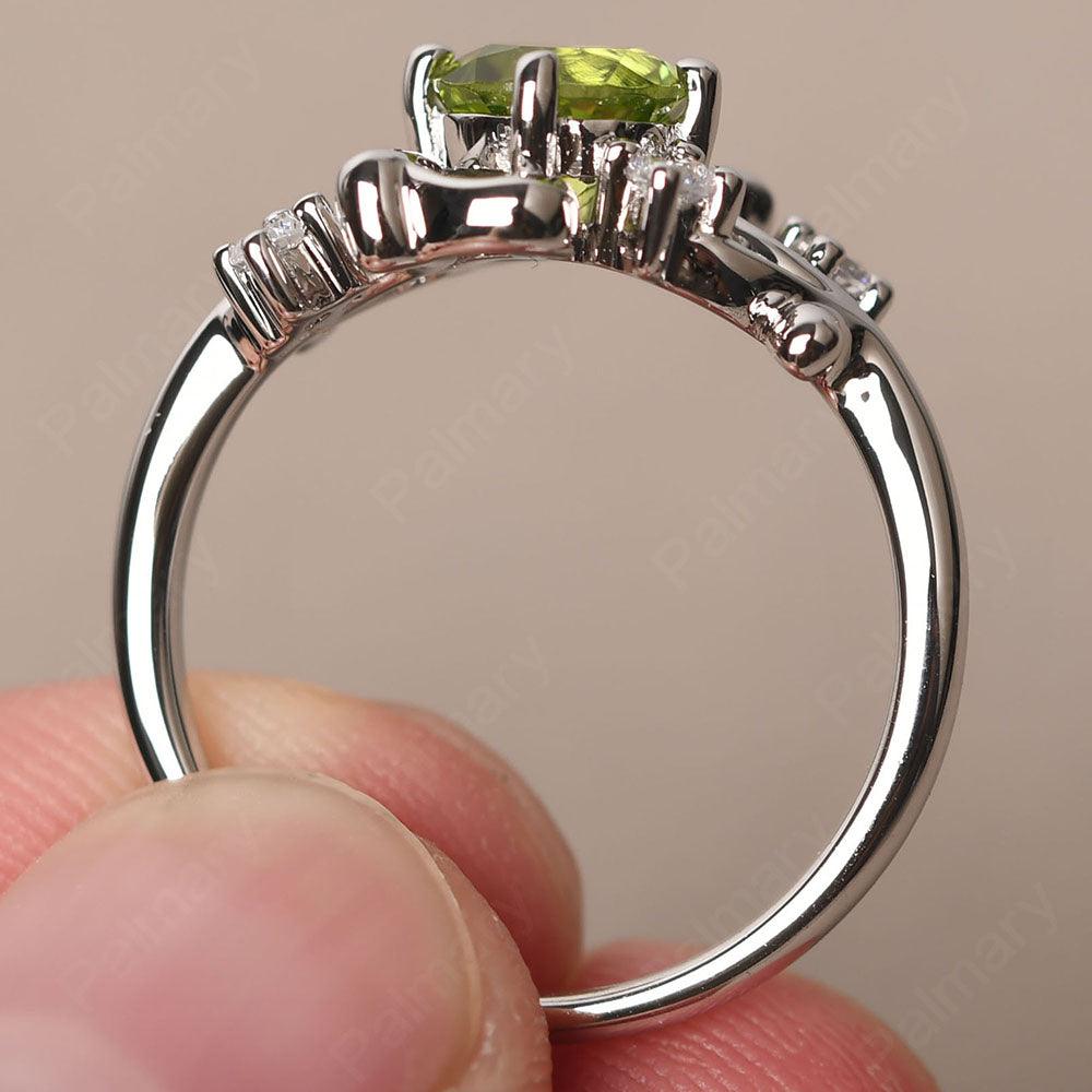 Round Cut Peridot Ring - Palmary