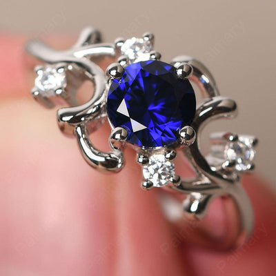 Round Cut Sapphire Ring - Palmary