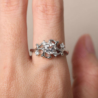 Round Cut White Topaz Ring - Palmary