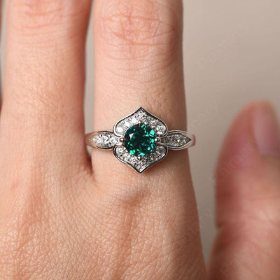 Brilliant Emerald Lotus Ring - Palmary