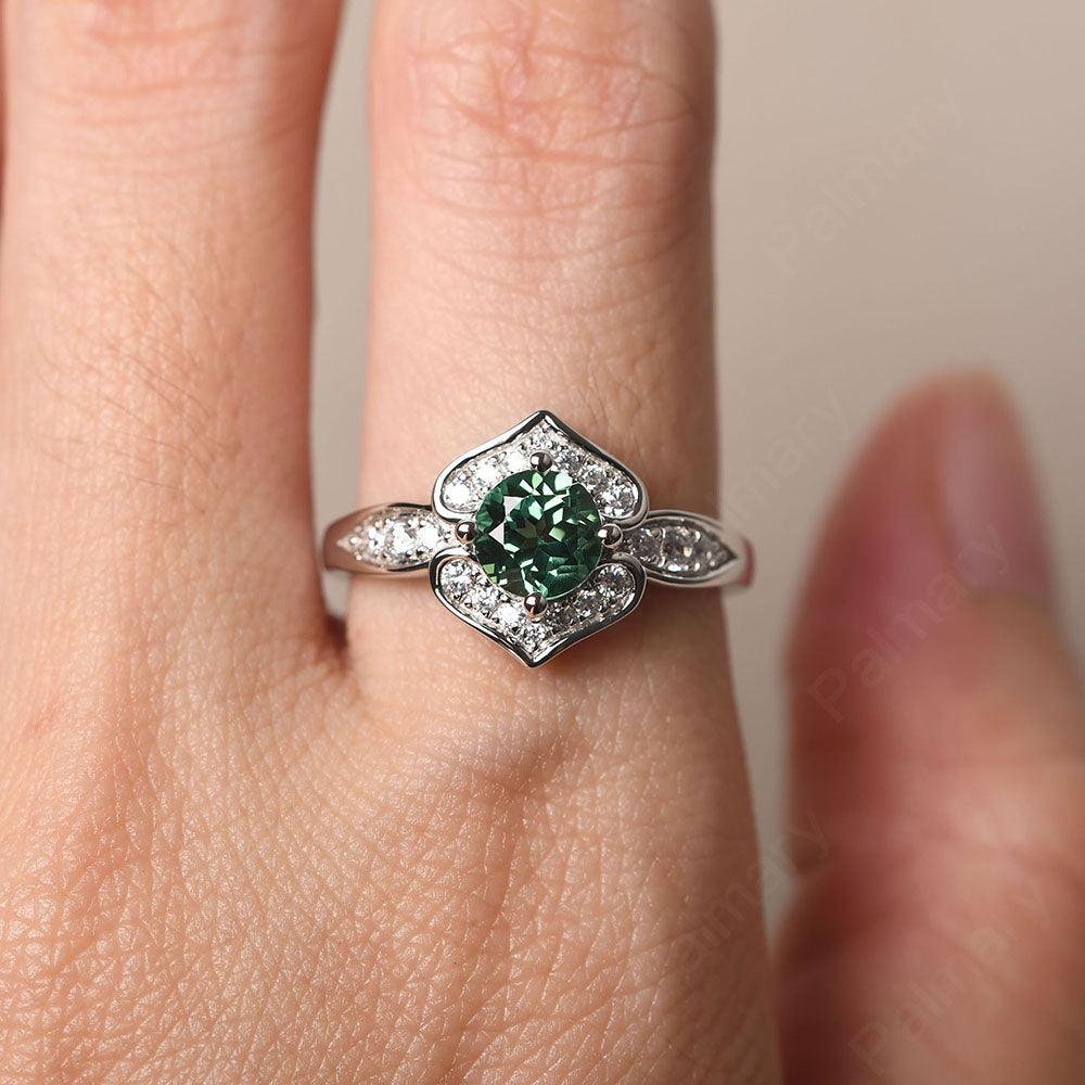 Brilliant Green Sapphire Lotus Ring - Palmary