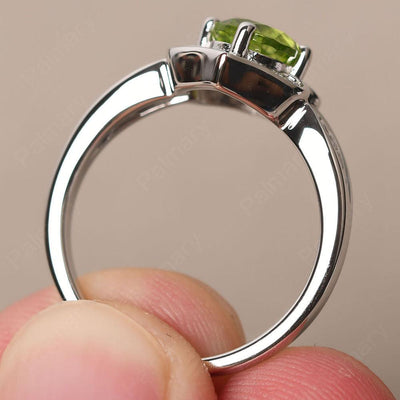 Brilliant Peridot Lotus Ring - Palmary