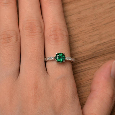 Round Cut Emerald Wedding Rings - Palmary