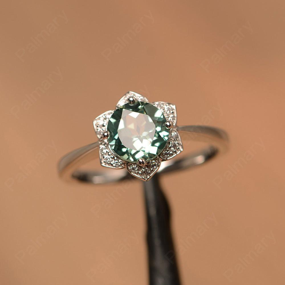 Round Cut Flower Green Sapphire Engagement Rings - Palmary