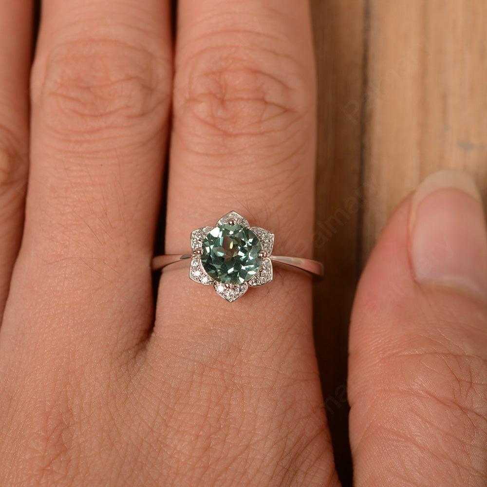 Round Cut Flower Green Sapphire Engagement Rings - Palmary
