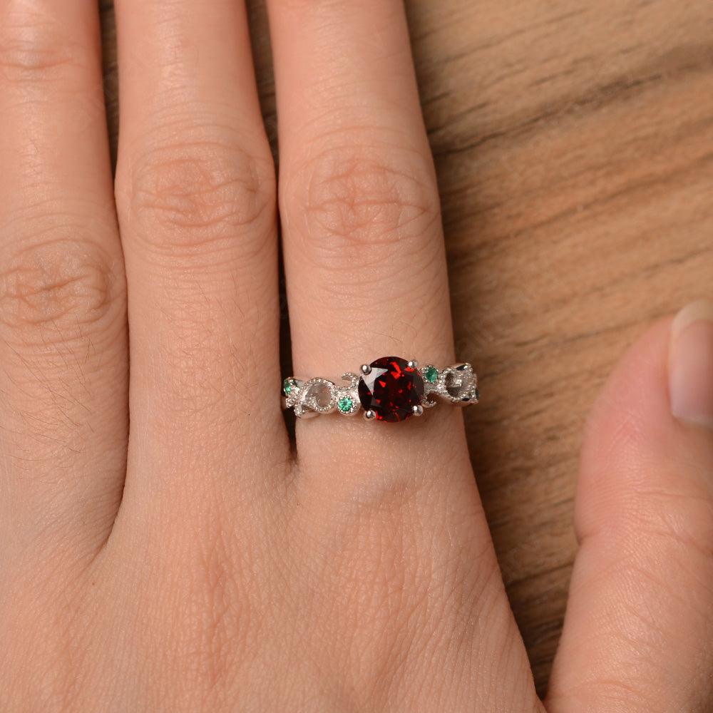 Vintage Garnet Engagement Rings - Palmary