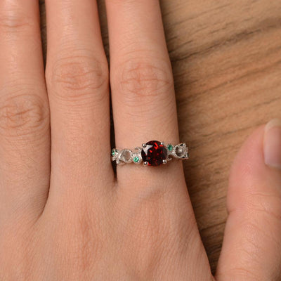 Vintage Garnet Engagement Rings - Palmary
