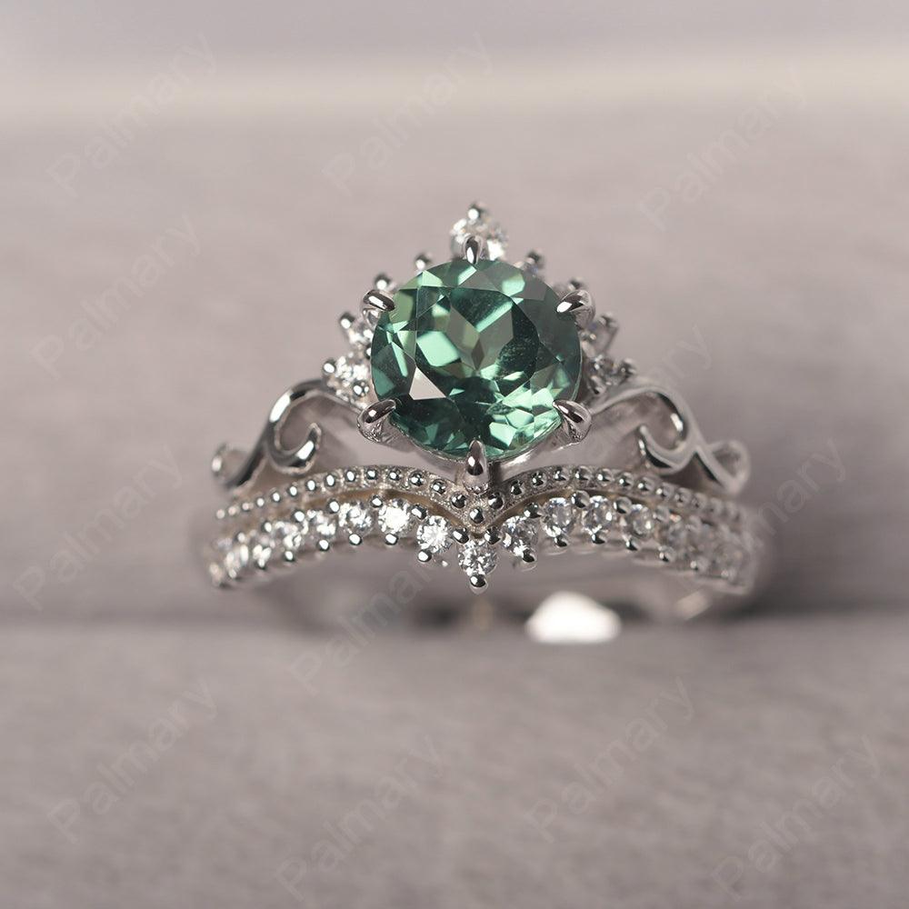 Round Cut Green Sapphire Cocktail Ring - Palmary