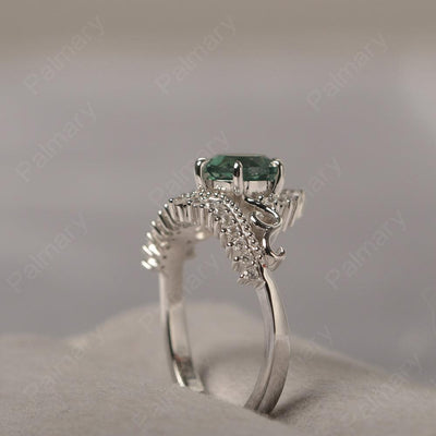 Round Cut Green Sapphire Cocktail Ring - Palmary