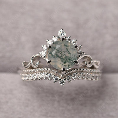 Round Cut Moss Agate Cocktail Ring - Palmary
