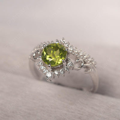 Round Cut Peridot Cocktail Ring - Palmary