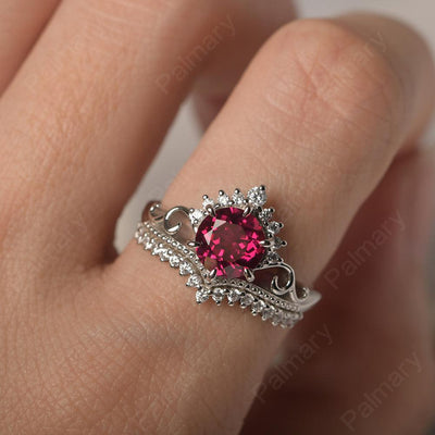 Round Cut Ruby Cocktail Ring - Palmary