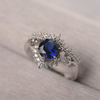 Round Cut Sapphire Cocktail Ring - Palmary