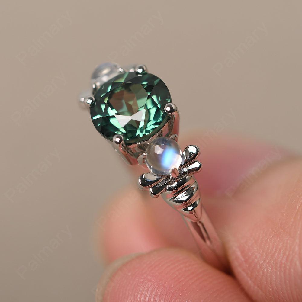 Three Stone Green Sapphire Mother Ring - Palmary