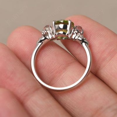 Three Stone Peridot Mother Ring - Palmary