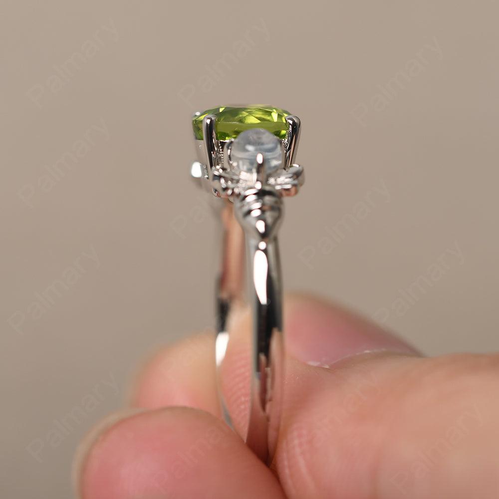 Three Stone Peridot Mother Ring - Palmary