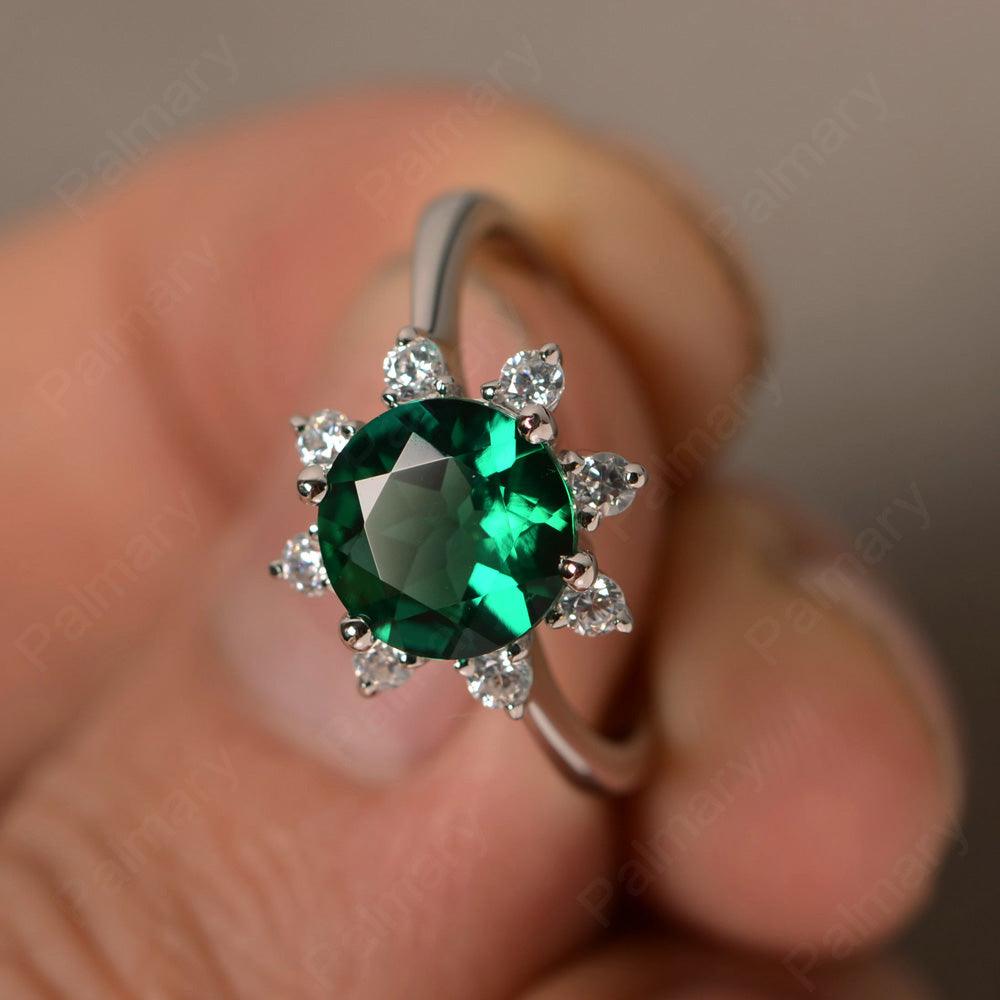 Round Cut Emerald Halo Rings - Palmary