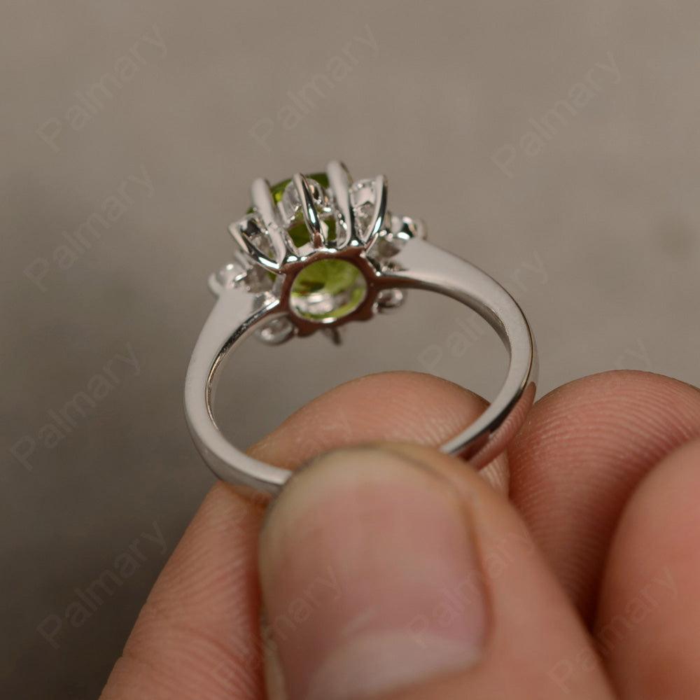 Round Cut Peridot Halo Rings - Palmary