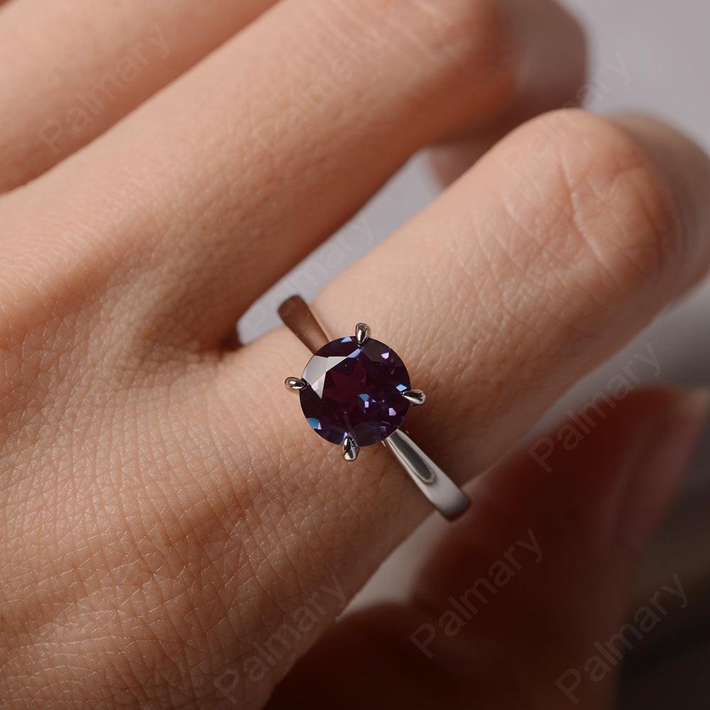 Sharp Prong Round Alexandrite Solitaire Ring - Palmary