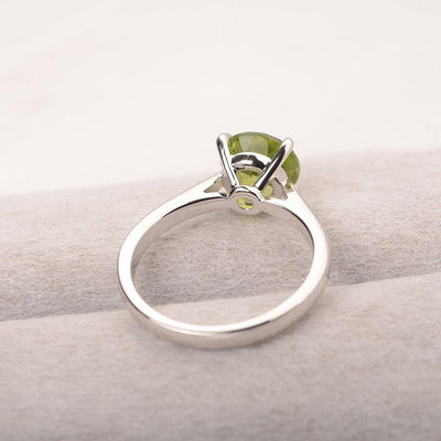 Sharp Prong Round Peridot Solitaire Ring - Palmary