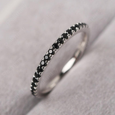 Black Spinel Band Ring - Palmary