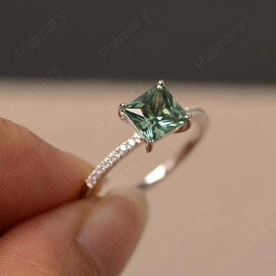 Princess Cut Green Sapphire Ring - Palmary