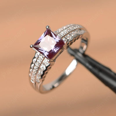 Princess Cut Alexandrite Engagement Rings - Palmary
