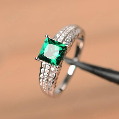 Princess Cut Emerald Engagement Rings - Palmary