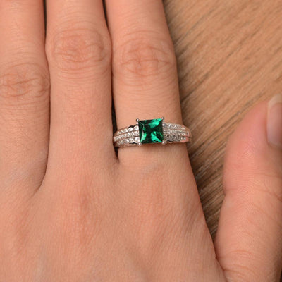 Princess Cut Emerald Engagement Rings - Palmary