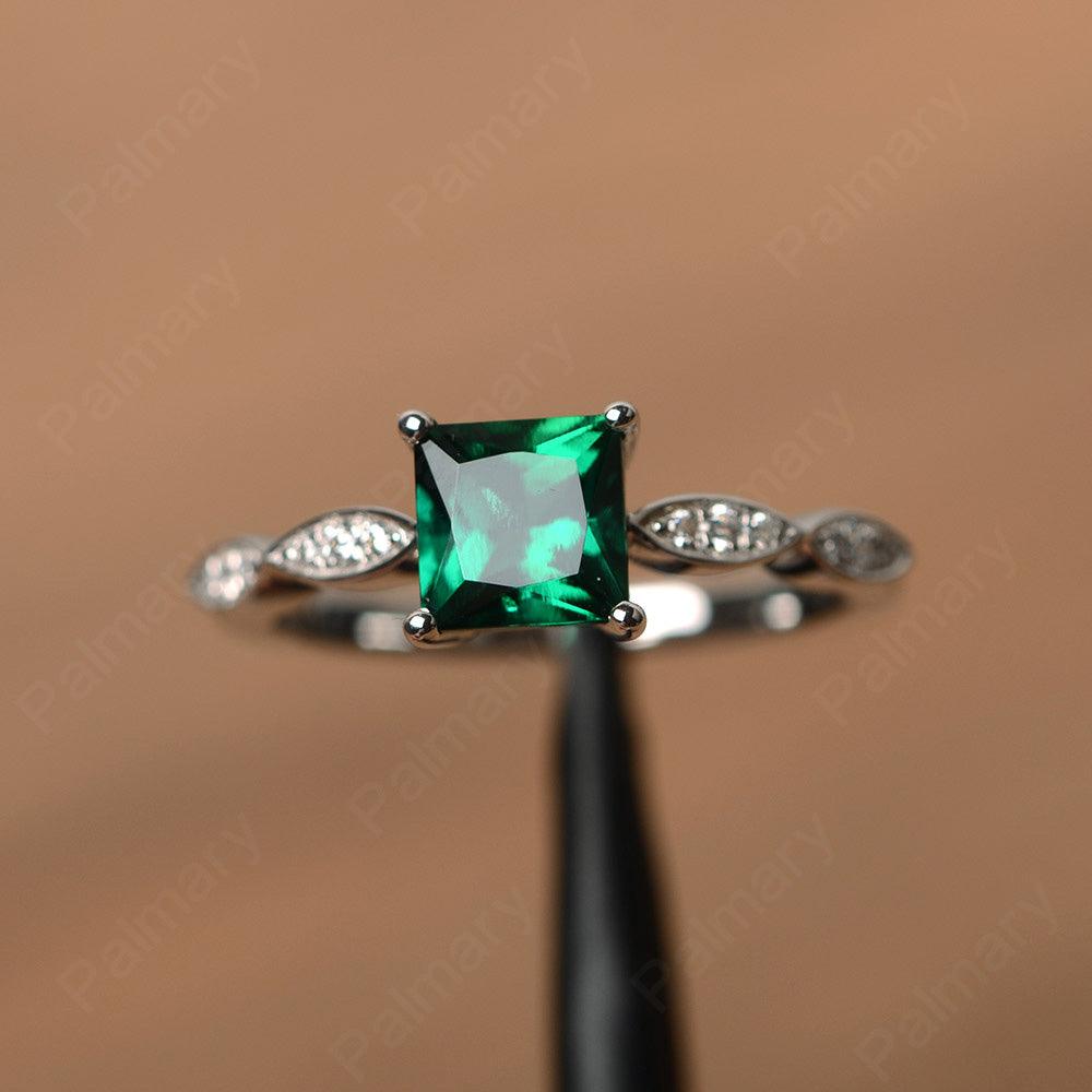 Princess Cut Emerald Rings - Palmary