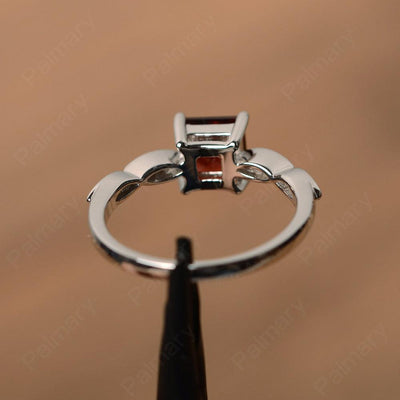 Princess Cut Garnet Rings - Palmary