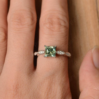 Princess Cut Moissanite Rings - Palmary