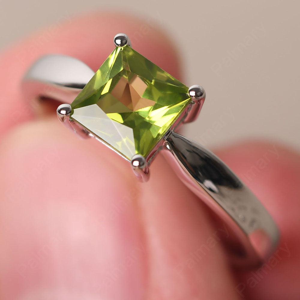 Princess Peridot Solitaire Rings Silver - Palmary