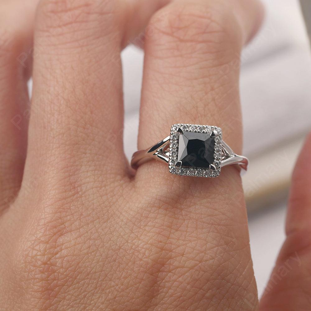 Twisted Princess Cut Black Spinel Halo Ring - Palmary