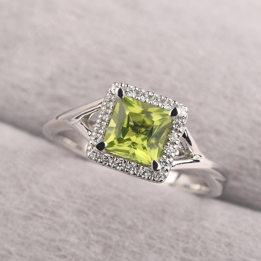 Twisted Princess Cut Peridot Halo Ring - Palmary
