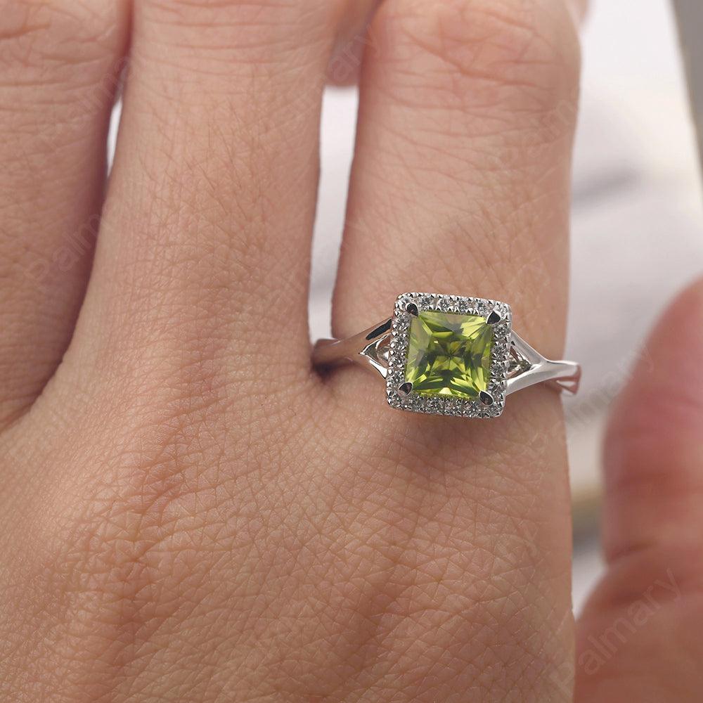 Twisted Princess Cut Peridot Halo Ring - Palmary