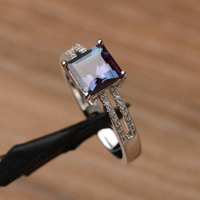 Square Cut Alexandrite Split Rings - Palmary
