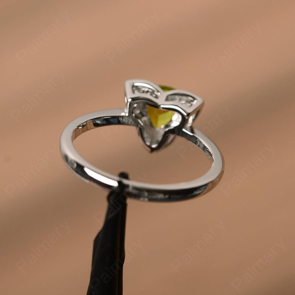 Trillion Cut Flower Peridot Rings - Palmary